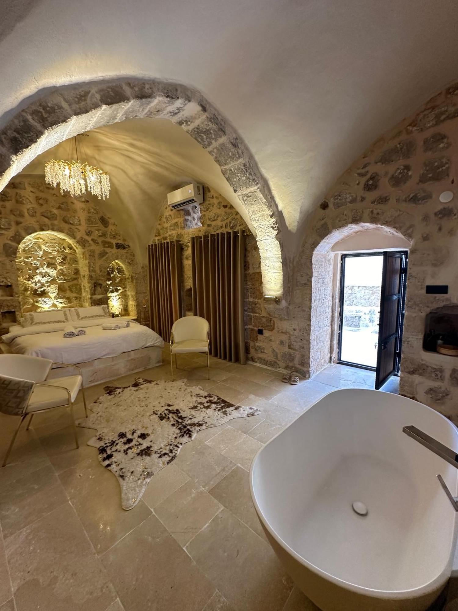 Miri Cave Suite Mardin Exterior photo